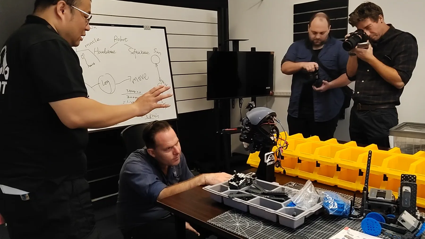 Logan Mayor Jon Raven Explores Robotics and AI During Visit to XROBOT Academy